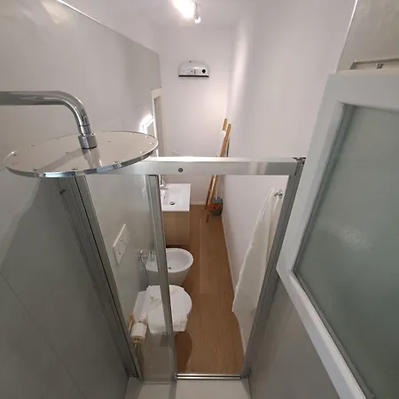 Bubi's Apartment, Intero Di 65mq * Livorno