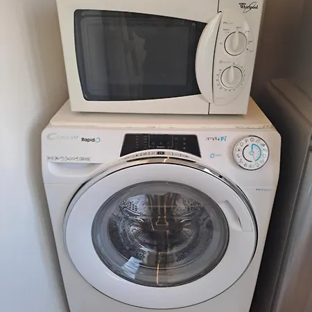 Bubi's Apartment, Intero Di 65mq Appartamento
