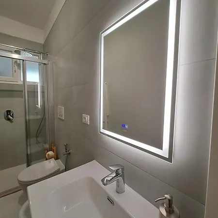 Bubi's Apartment, Intero Di 65mq Livorno