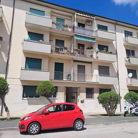 Bubi's Apartment, Intero Di 65mq Appartamento